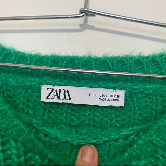 ZARA CROPPED GREEN SWEATER - Picture 4 of 5